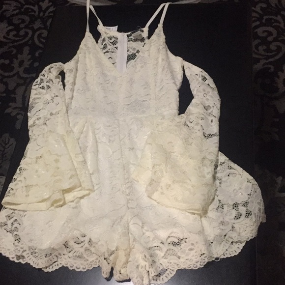 Other - Romper with sleeves